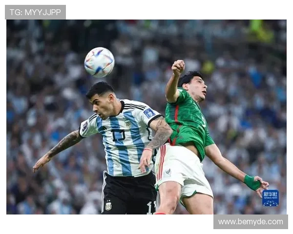 阿根廷队近期比赛亮点:进攻组织流畅,梅西领衔中场表现稳健 阿根廷队近期比赛亮点:进攻组织流畅,梅西领衔中场表现稳健